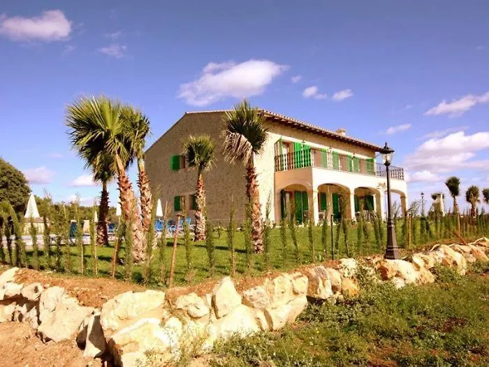 Villa El Palmeral Casa Con Piscina En Petra Сasa de vacaciones